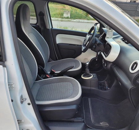 Renault Twingo cena 37500 przebieg: 32940, rok produkcji 2017 z Sławków małe 704
